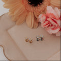 Carolina Daisy Flat Back Studs