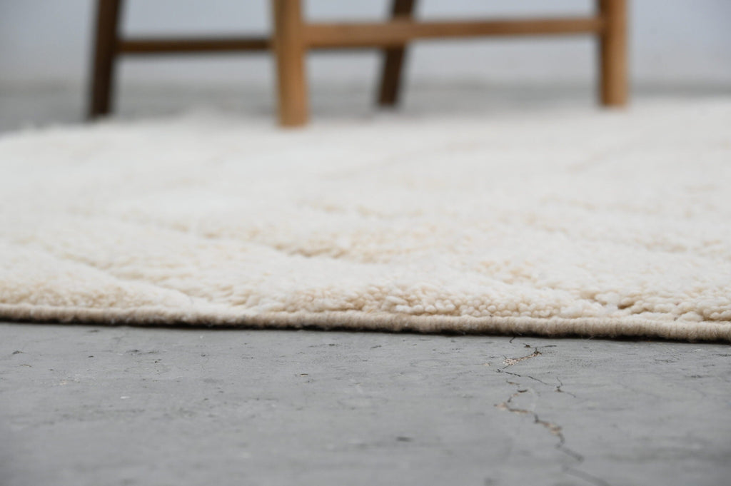 DecorBites™ Moroccan Handmade Traditional Beni Ouarain Rug 285 X 205 Cm