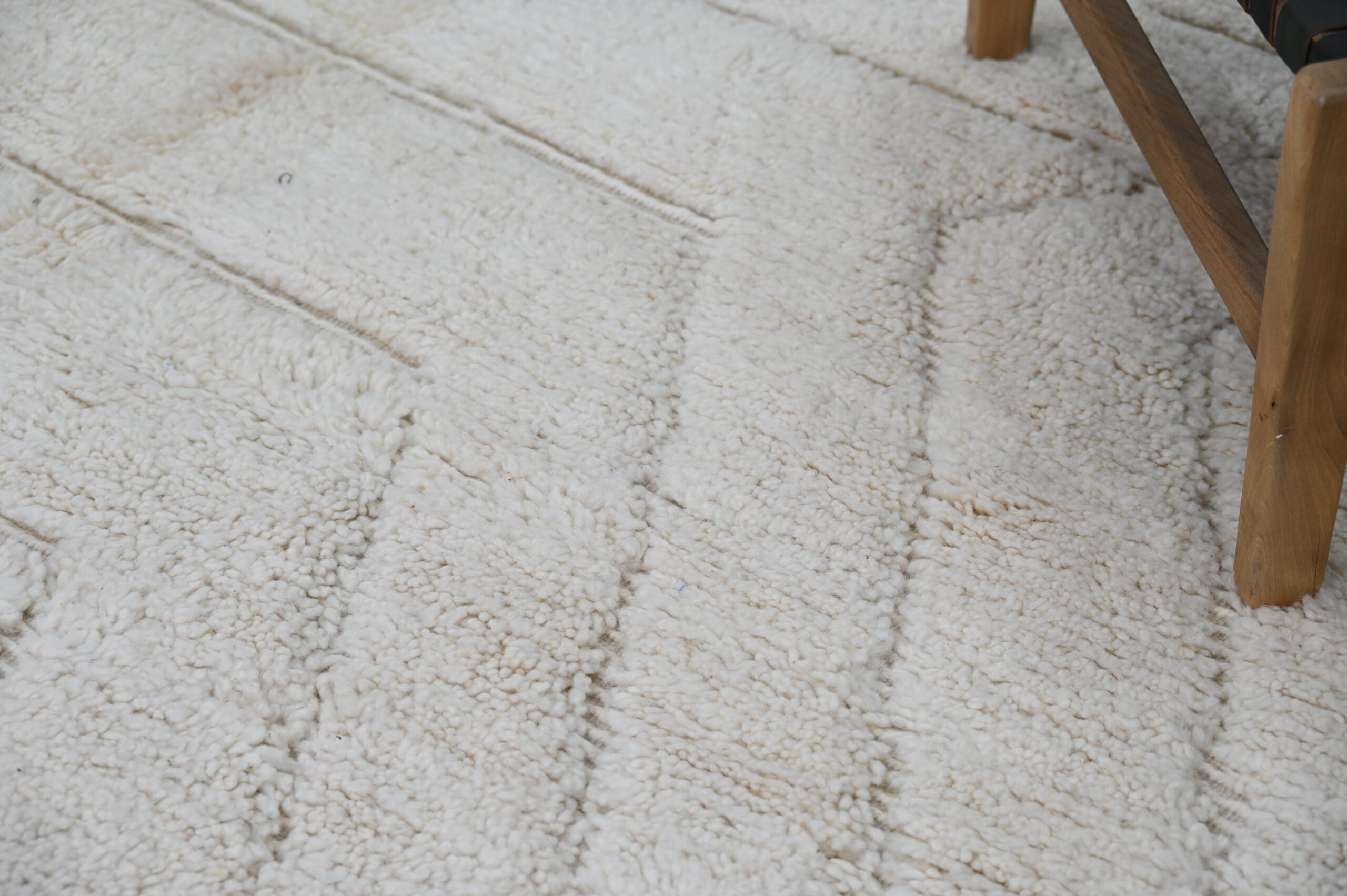 DecorBites™ Moroccan Handmade Traditional Beni Ouarain Rug 285 X 205 Cm