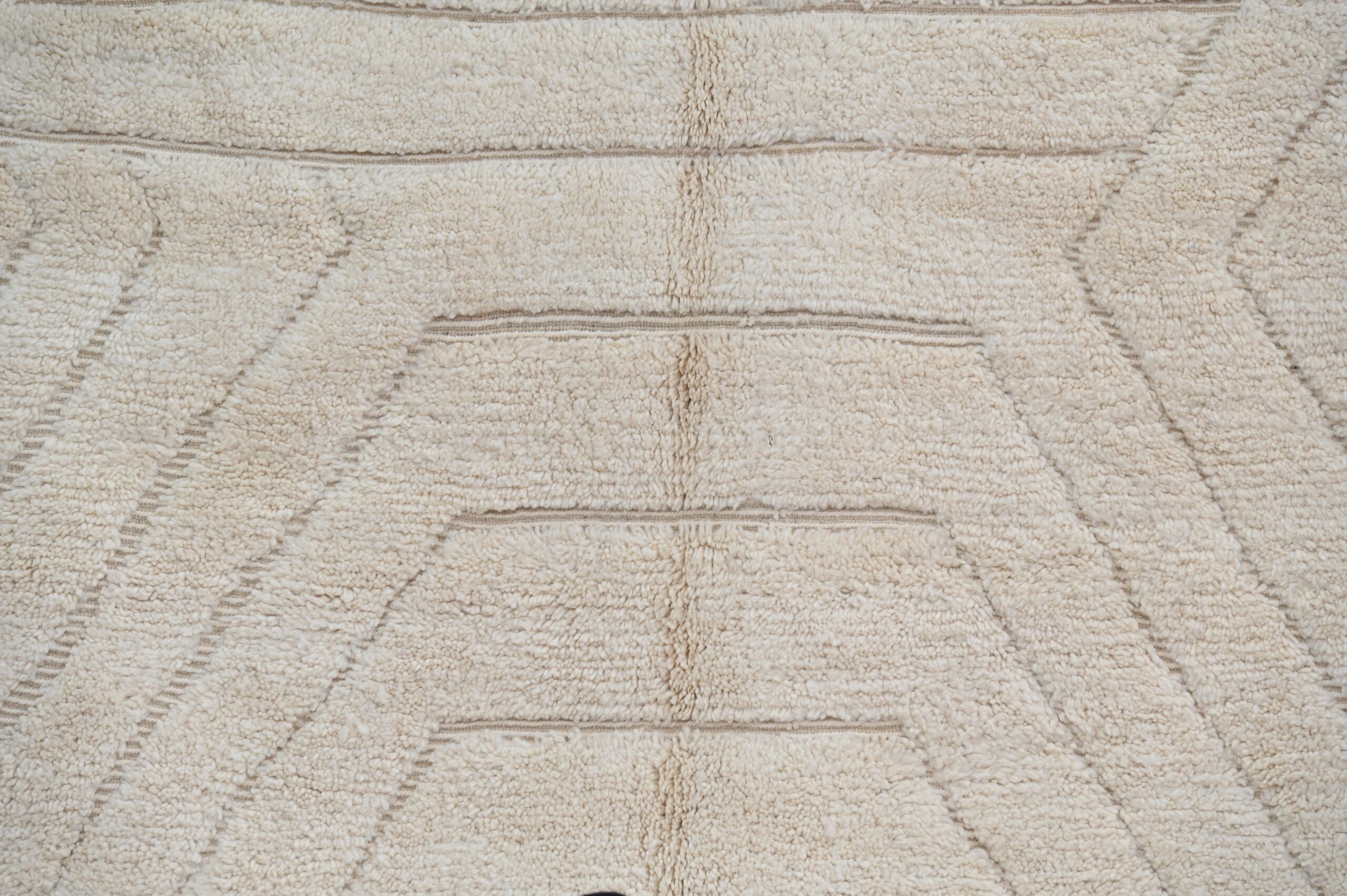 DecorBites™ Moroccan Handmade Traditional Beni Ouarain Rug 285 X 205 Cm